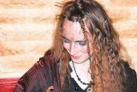 /album/carodejnice-a-majka-na-hylove/a1-7-web-jpg/